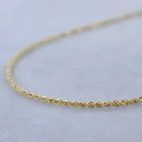 Picture Elegant unisex chain made of yellow gold