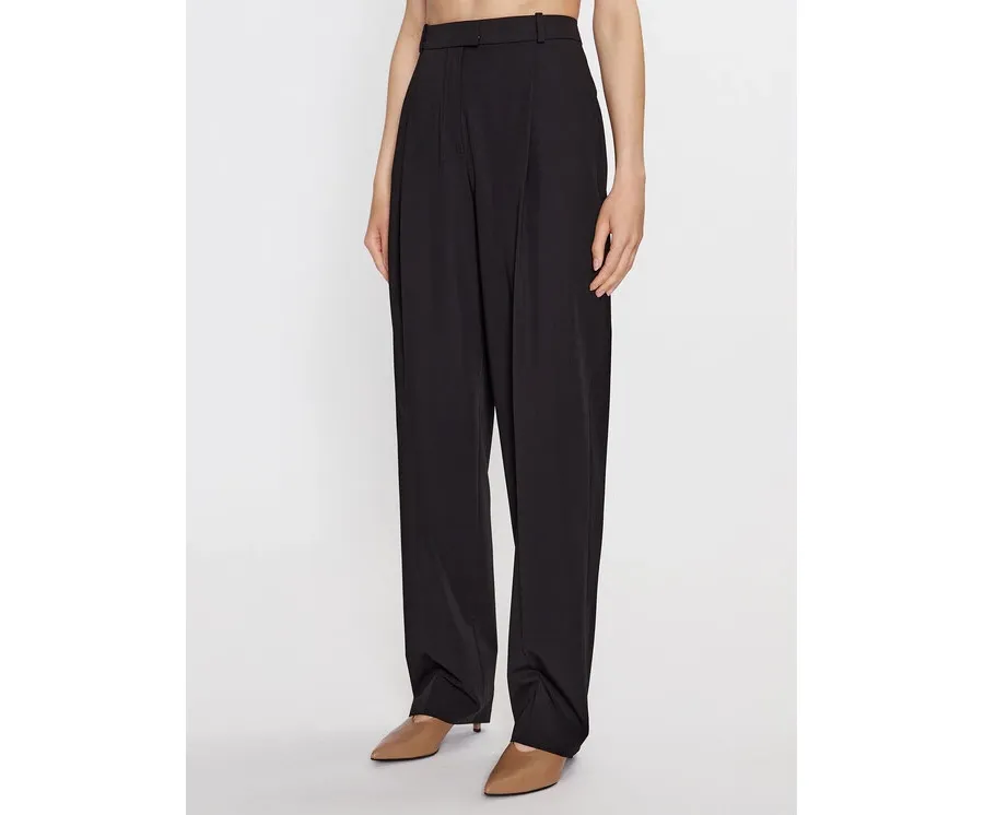 obrazek 1 Hugo Spodnie materiałowe 50494490 Czarny Regular Fit HUGO