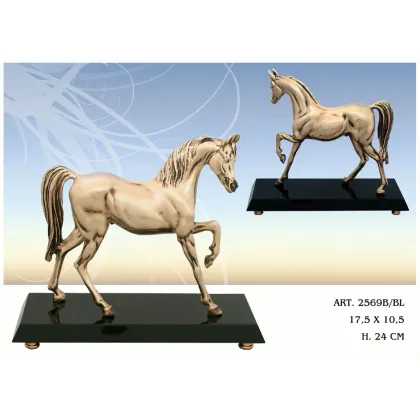 Zdjęcie Stylowa figura włoskiego producenta