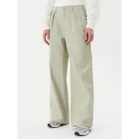 Zdjęcie New Balance Spodnie materiałowe Boylston WP51538 Zielony Relaxed Fit