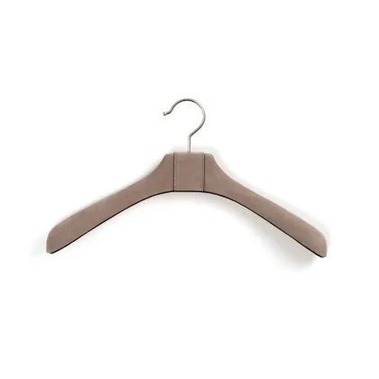 Zdjęcie Elegancki skórzany wieszak na ubrania