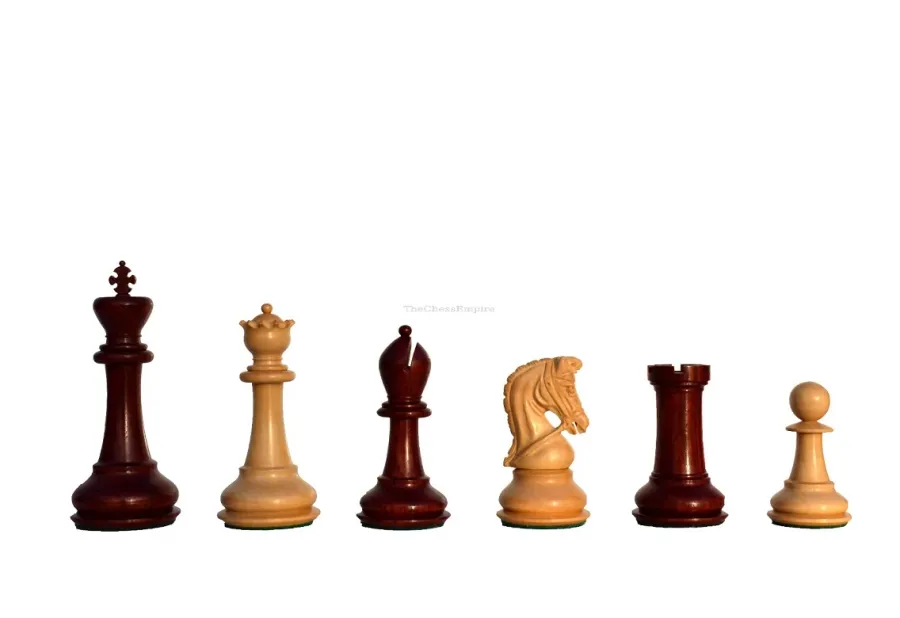 obrazek 10 Stylowy zestaw szachowy ukazujący drobiazgowe detale wykonania ręcznego - The Chess Empire