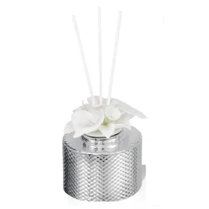 Picture Stylish silver air freshener with calla lilies