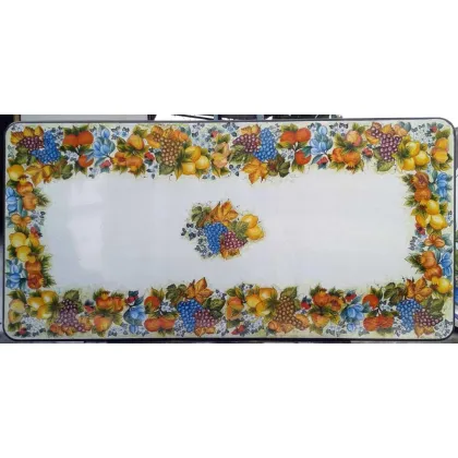 Zdjęcie Blat ogrodowy z lawy z bogatym kwiatowo owocowym ornamentem – Ceramiche Valchida