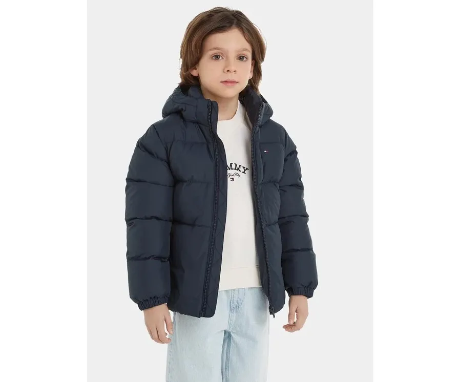 obrazek 1 Tommy Hilfiger Kurtka zimowa Essential KB0KB08341 S Granatowy Regular Fit