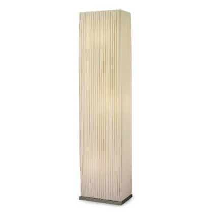 Zdjęcie Ekstrawagancka lampa z abażurem z materiału i mosiężną strukturą - Lumis