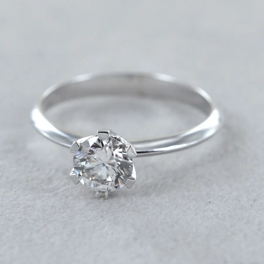 obrazek 4 Pierścionek Solitario a Corona z dużym diamentem