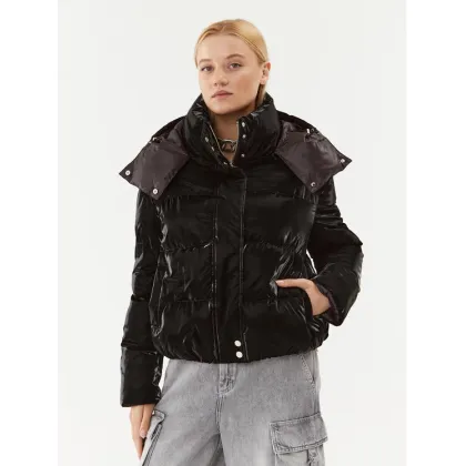 Zdjęcie Patrizia Pepe Kurtka zimowa 2O0057/A347-K103 Czarny Regular Fit