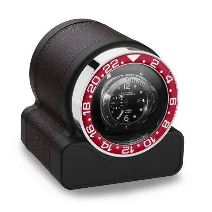 Zdjęcie Praktyczne urządzenie do nakręcania i naciągania zegarków