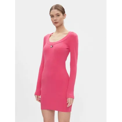 Zdjęcie Tommy Jeans Sukienka dzianinowa Tjw Badge Rib Bodycon Ls DW0DW17424 Różowy Slim Fit