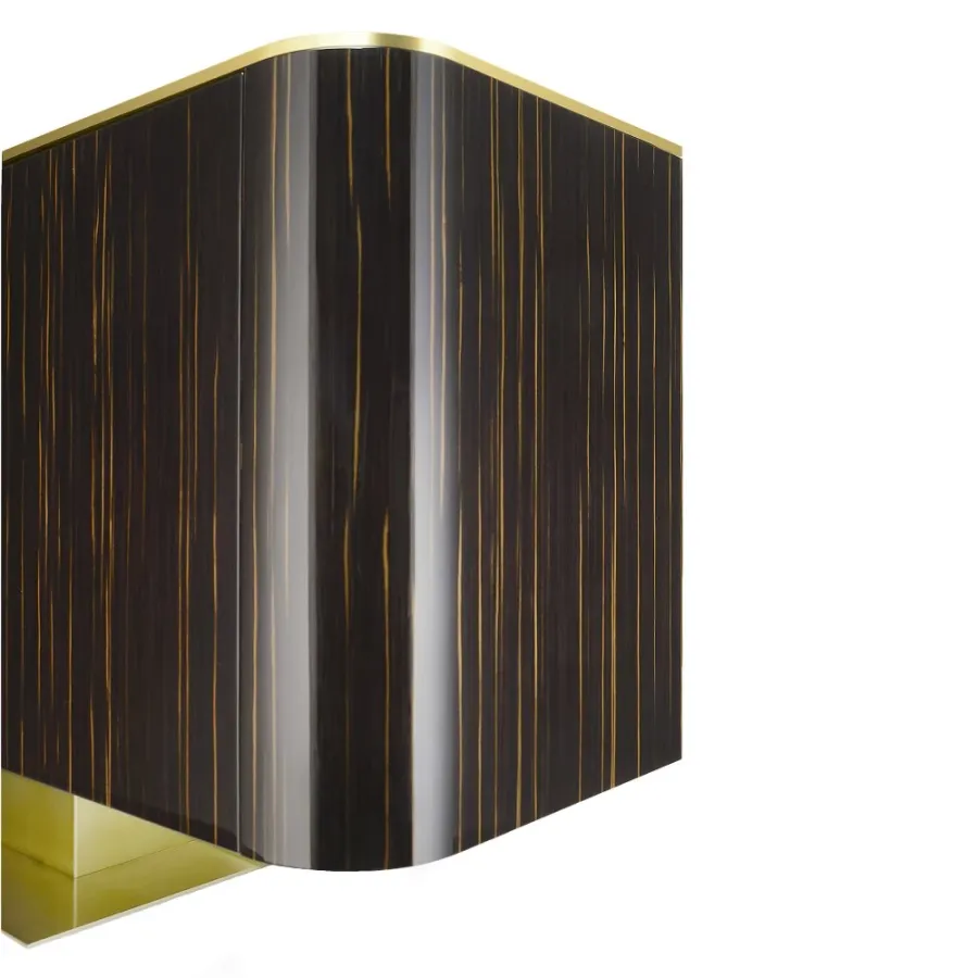 obrazek 1 Praktyczna komoda włoskiego producenta H.80xL.150xP.45 cm