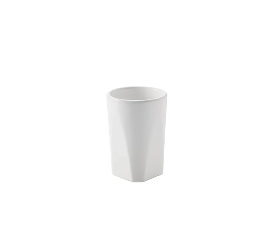obrazek 1 Piękna ceramiczna szklanka do eleganckiej łazienki - Stilhaus