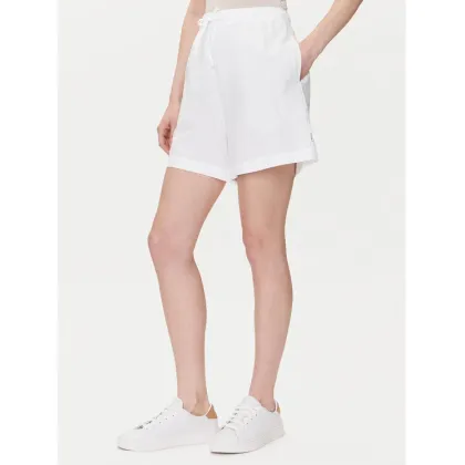 Zdjęcie Mustang Szorty materiałowe Charlottesville 1016584 Biały Relaxed Fit