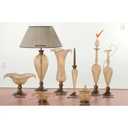 Zdjęcie Szykowany szkalny wazon do salonu