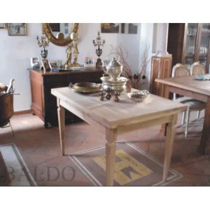 Zdjęcie Niezwykły stół do jadalni z drewna od włoskiego producenta