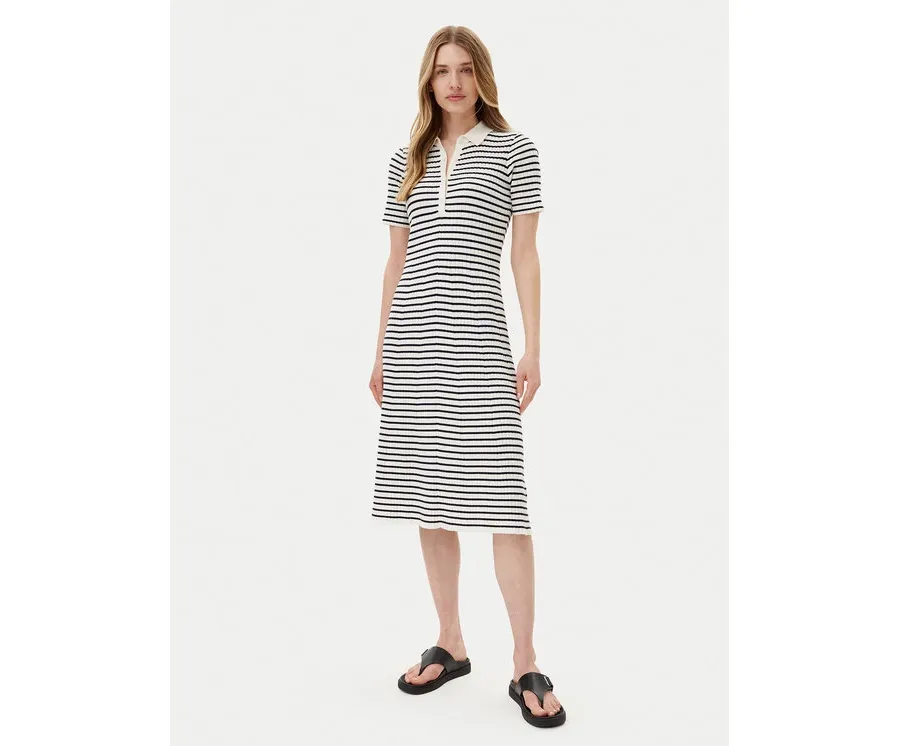 obrazek 1 Gant Sukienka dzianinowa 4502085 Biały Slim Fit