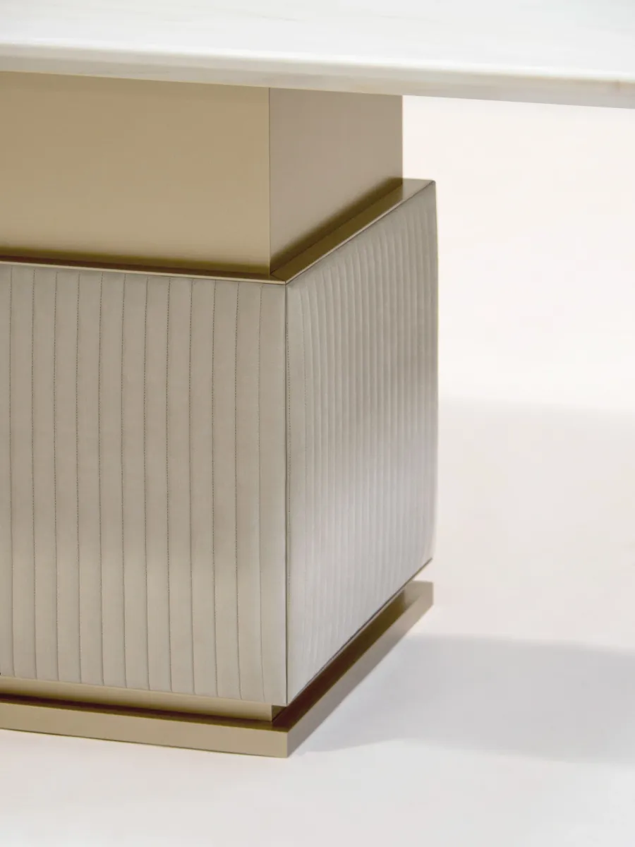 obrazek 4 Prestiżowy stół jadalniany w stylu modernistycznym z Włoch