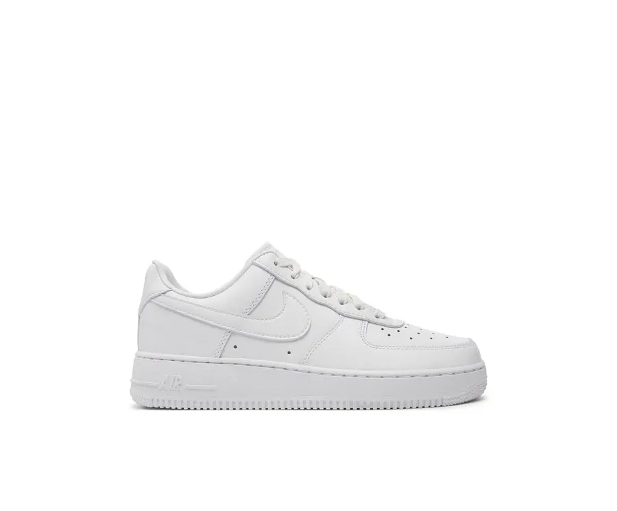 obrazek 1 Nike Sneakersy Air Force 1 '07 Fresh DM0211 100 Biały