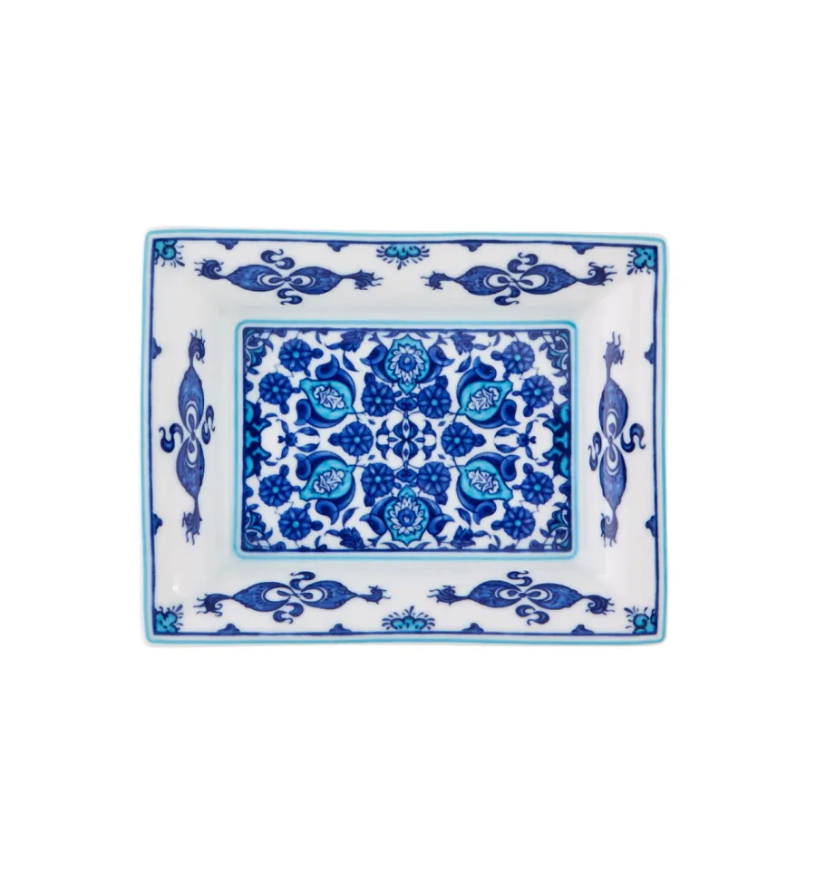 obrazek 1 Stylowa porcelanowa taca Cascais z motywem pochodzącym z osmańskiej Turcji - Vista Alegre