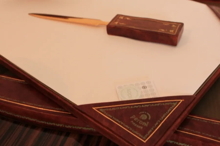 picture 2 Exclusive, Italian desk set