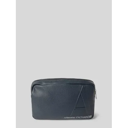 Zdjęcie Kosmetyczka z detalem z logo