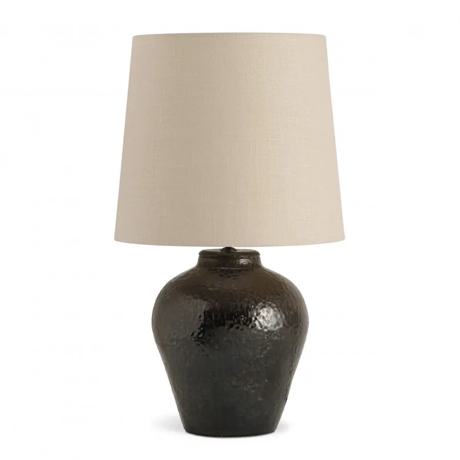 obrazek 1 Minimalistyczna lampka stołowa projektu Porta Romana