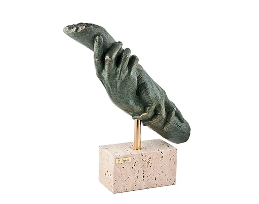 Piękna figurka do salonu