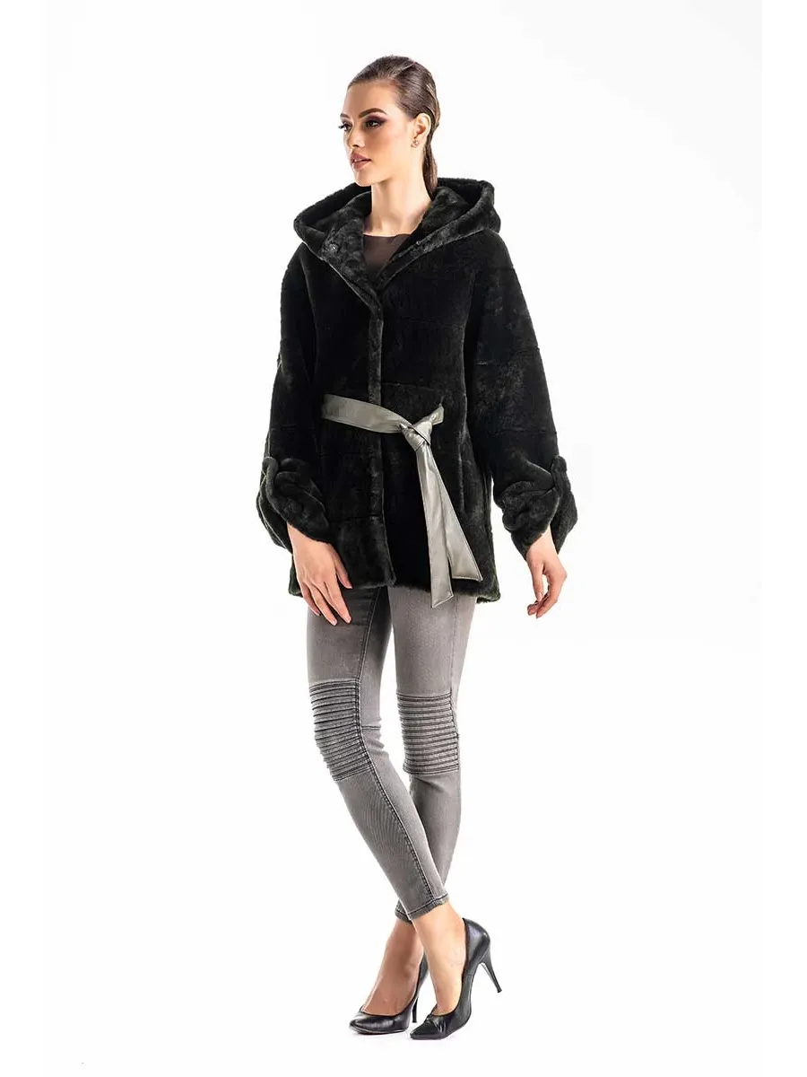 picture 3 Beautiful feminine lamb fur coat - A&A Vesa