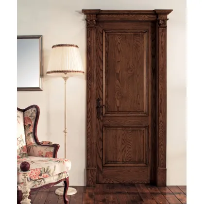 Zdjęcie Klasyczne w formie włoskie drzwi z litego drewna