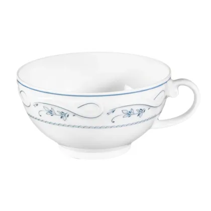 Picture Beautiful porcelain tea cup with classic decoration - Seltmann Weiden