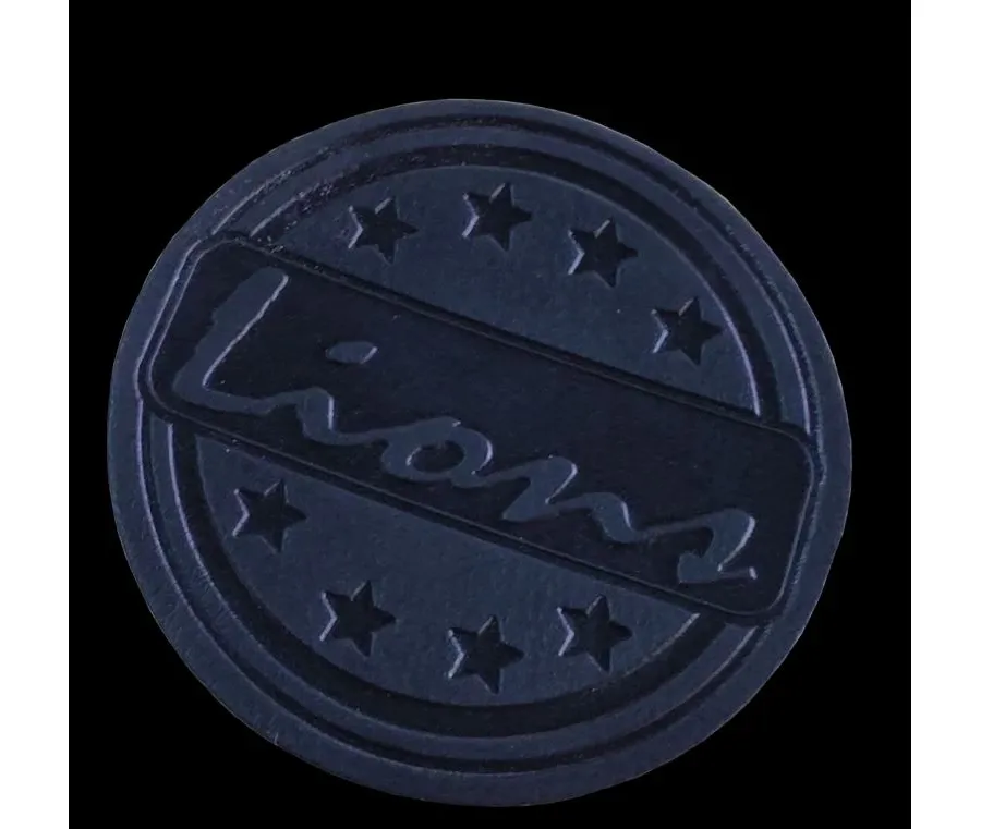 obrazek 1 Skórzane naszywki na ubrania z logo firmowym