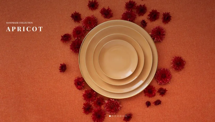 obrazek 2 Porcelanowa filiżanka ze spodkiem Apricot Platinum do herbaty