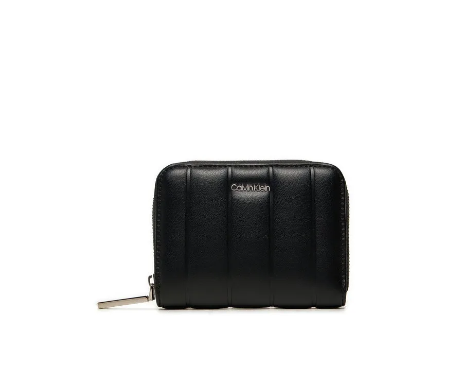 obrazek 1 Calvin Klein Mały Portfel Damski Line Quilt Medium Zip Around K60K613066 Czarny
