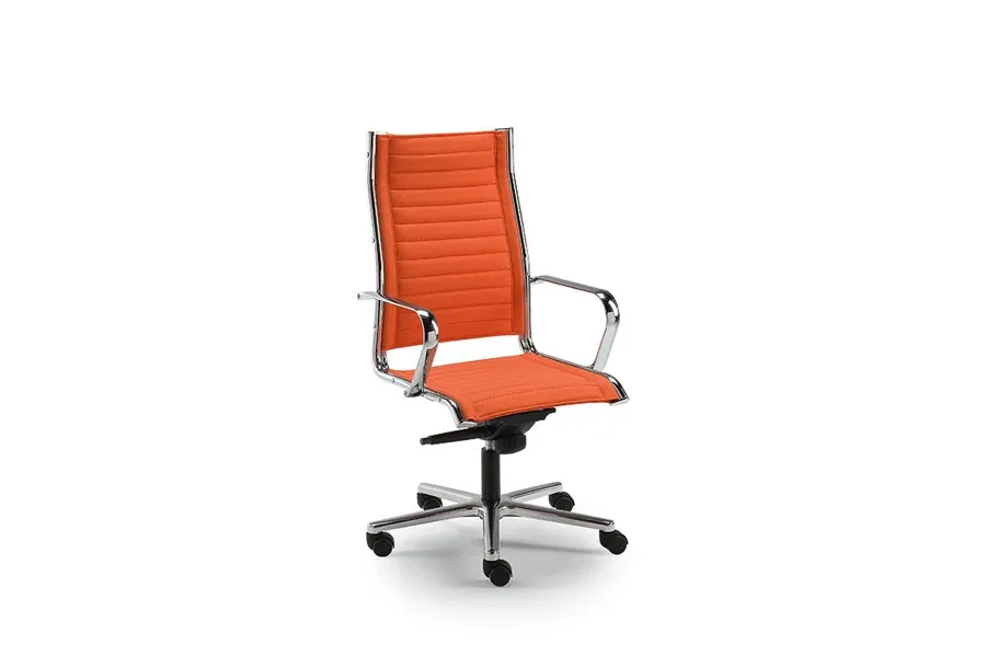 picture 2 Leather office armchair in juicy colors