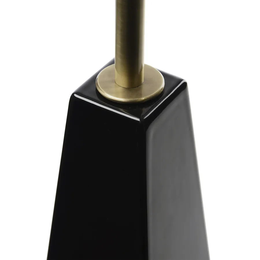 obrazek 2 Lampa stołowa z ceramiczną podstawą w kształcie piramidy H.63xL.60xP.11 cm