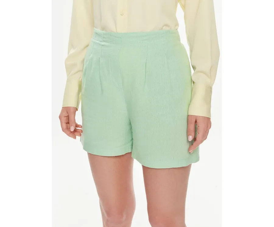 obrazek 1 Vero Moda Szorty materiałowe Jesmilo 10279694 Zielony Regular Fit