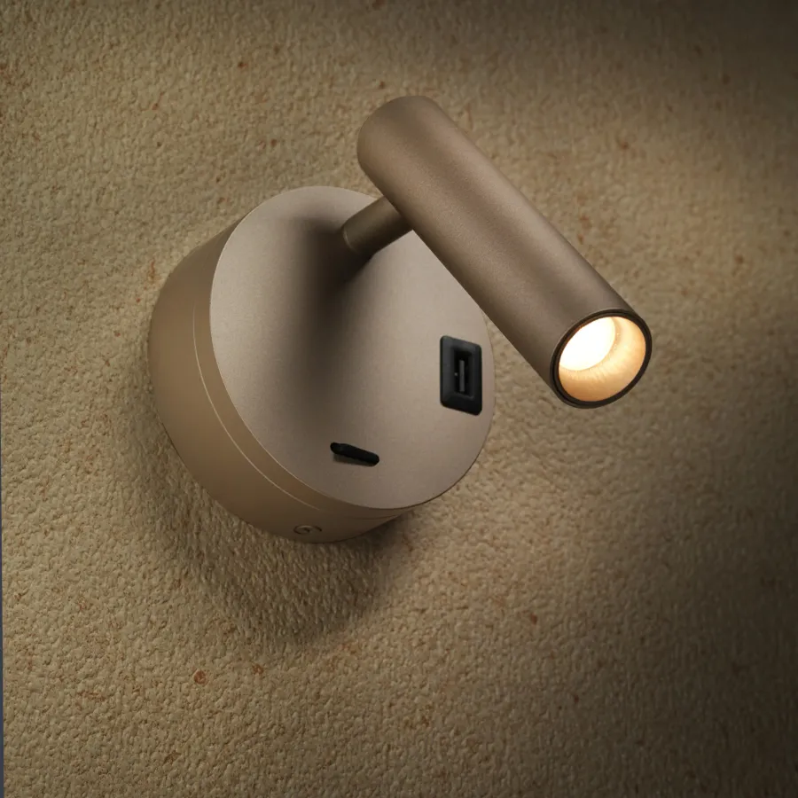 obrazek 4 Stylowy kinkiet Betu z USB w kolorze piaskowym