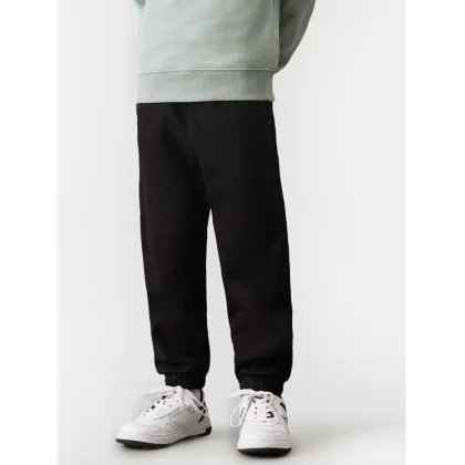 Zdjęcie Calvin Klein Jeans Spodnie dresowe IB0IB02327 Czarny Regular Fit