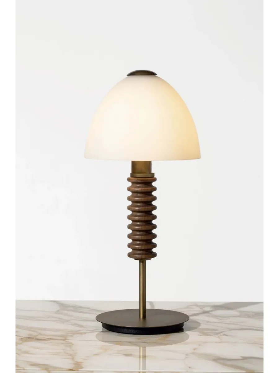obrazek 2 Elegancka lampa Antonina od włoskiego producenta na biurko