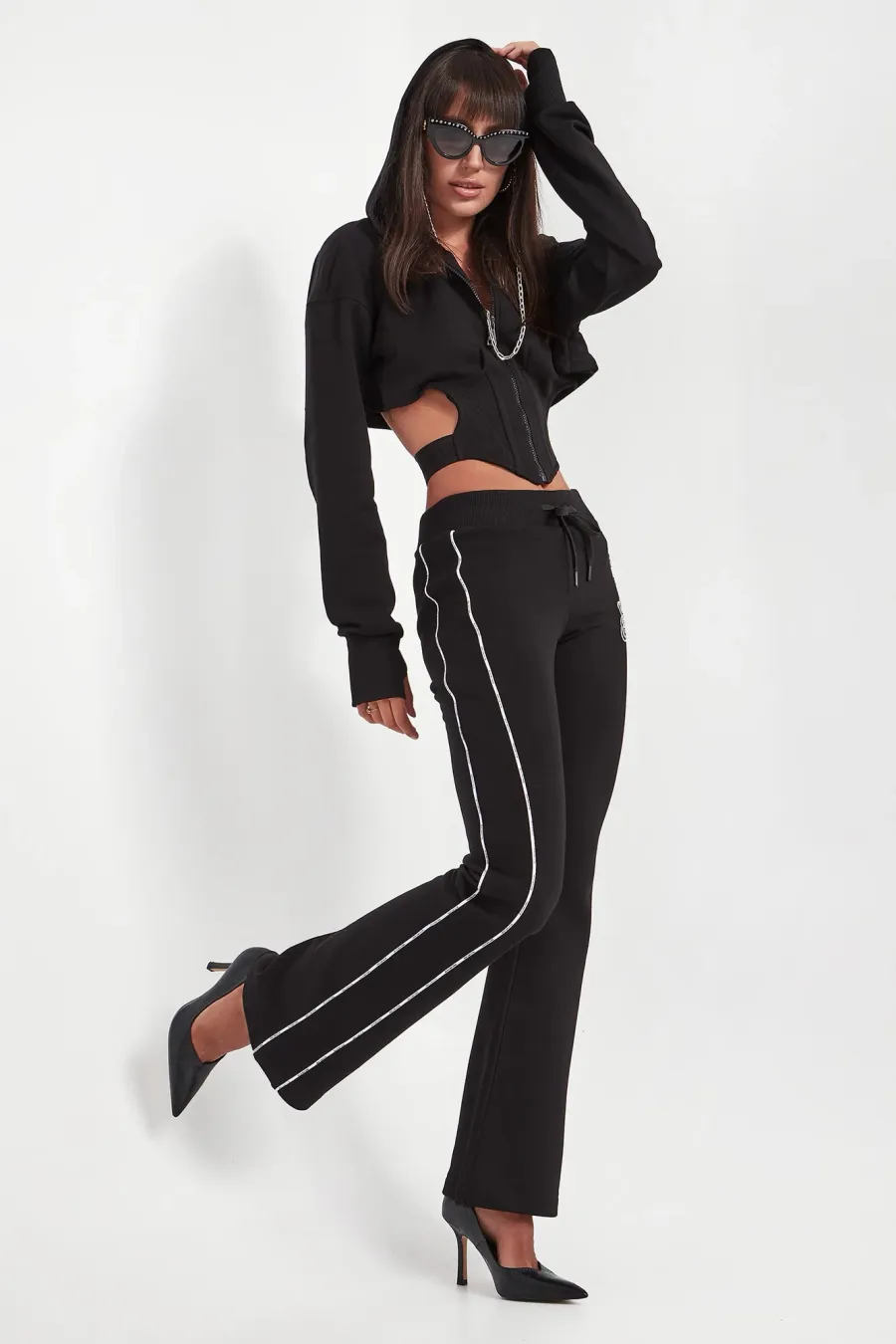 obrazek 1 Spodnie dresowe damskie VERSACE JEANS COUTURE Versace Jeans Couture