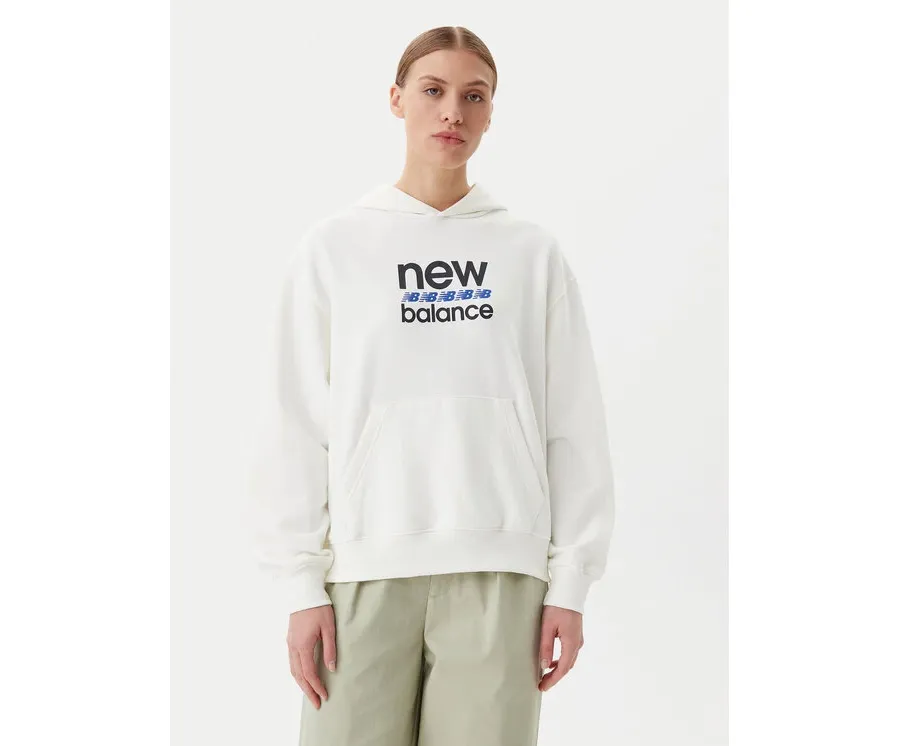 obrazek 1 New Balance Bluza Sport Graphic WT51519 Biały Relaxed Fit
