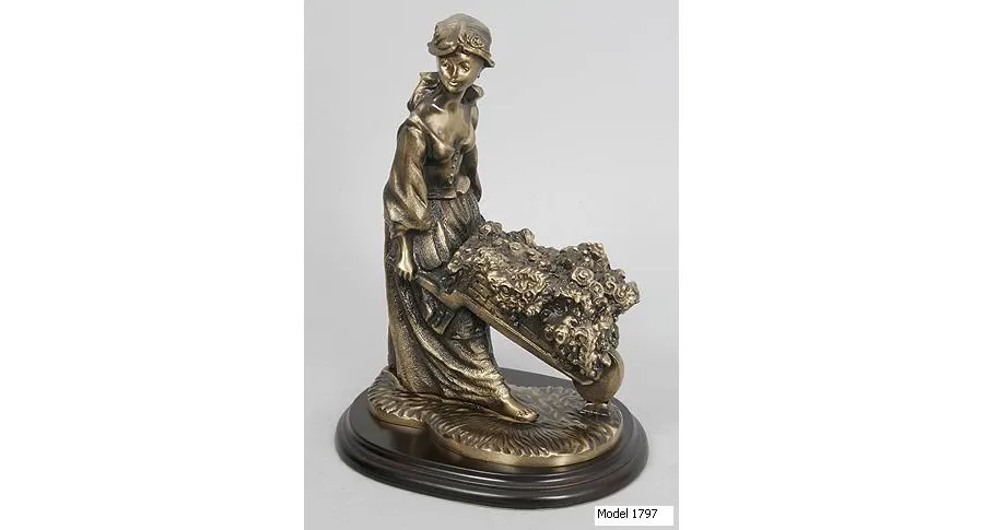 obrazek 1 Figura Pani Ogrodniczki
