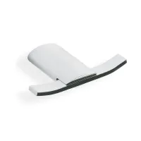 Picture Modern double hook for a stylish bathroom - Stilhaus