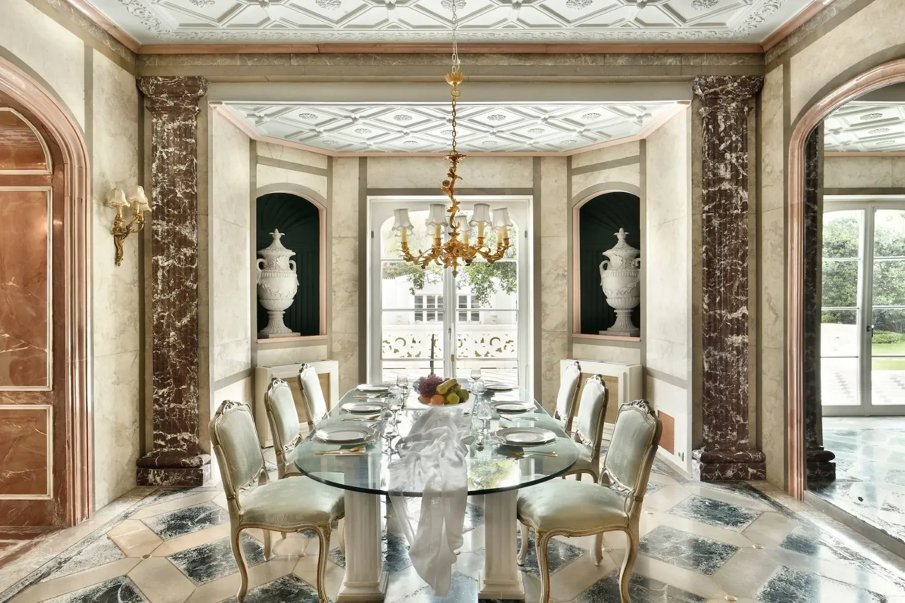 Ceny luksusowych nieruchomości w Grecji