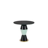 Zdjęcie Niski, okrągły stolik z trzema ceramicznymi elementami szkliwionymi H.45xDia.50 cm