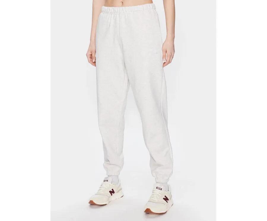 obrazek 1 New Balance Spodnie dresowe Athletics Remastered French Terry WP31503 Beżowy Relaxed Fit