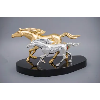 Zdjęcie Fantastyczna ozdoba biurowa - para biegnących koni - ArtBe