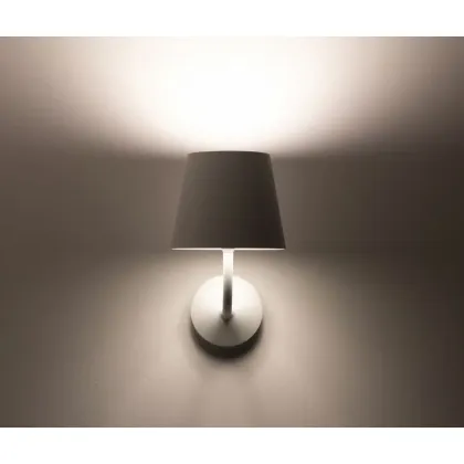 Zdjęcie Włoska lampa ścienna Poldina230V do domu lub ogrodu