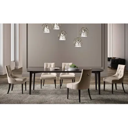 Zdjęcie Niezwykły stół drewniany z najwyższej jakości materiałów