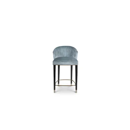 Zdjęcie Elegancki portugalski stołek kontuarowy